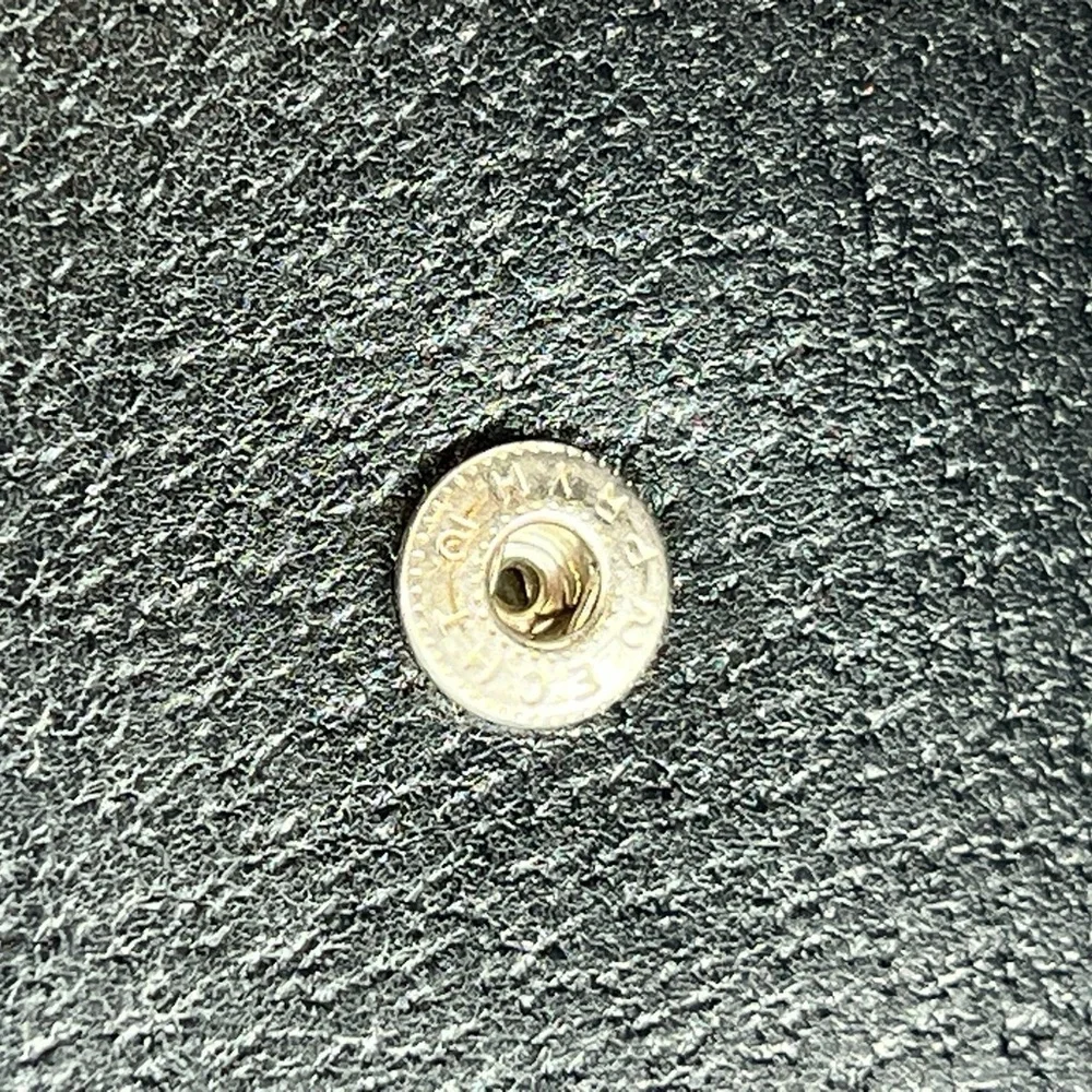 W010. ‼️💗RARE💗‼️ Mini Gucci Black Leather 6 key Ring Wallet/Card Holder EUC - Picture 6 of 10